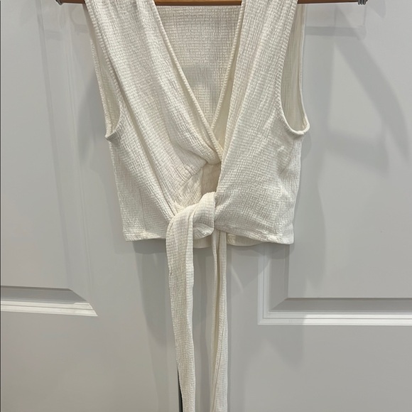 Zara Cream Sleeveless Wrap Tank Top - Picture 2 of 3